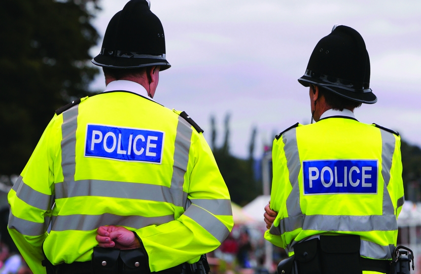 Met Police bolstered by 1,369 extra police officers